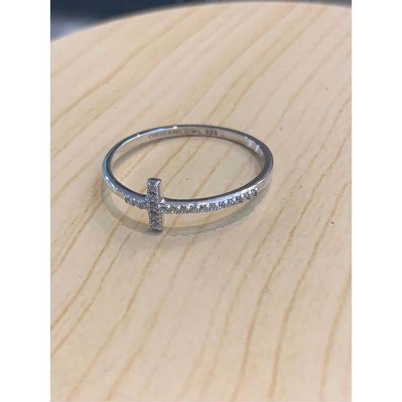 .925 9” Ring with Crystal Cross #SterlingSilver - Picture 1 of 5